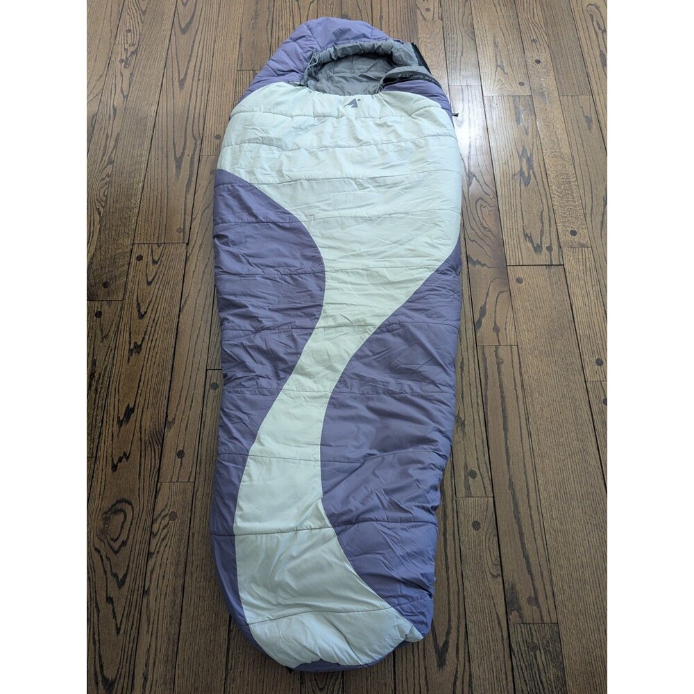 Eastern Mountain Sports Purple Polarguard  Sleeping Bag 78"X 30" Mummy EUC
